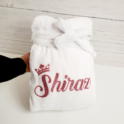 Custom white hands towels - pack of 4