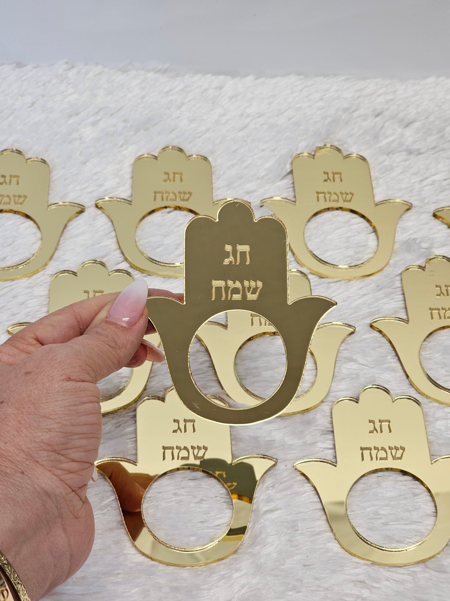 Custom hamsa napkin holder for holidays – unique Judaica gift