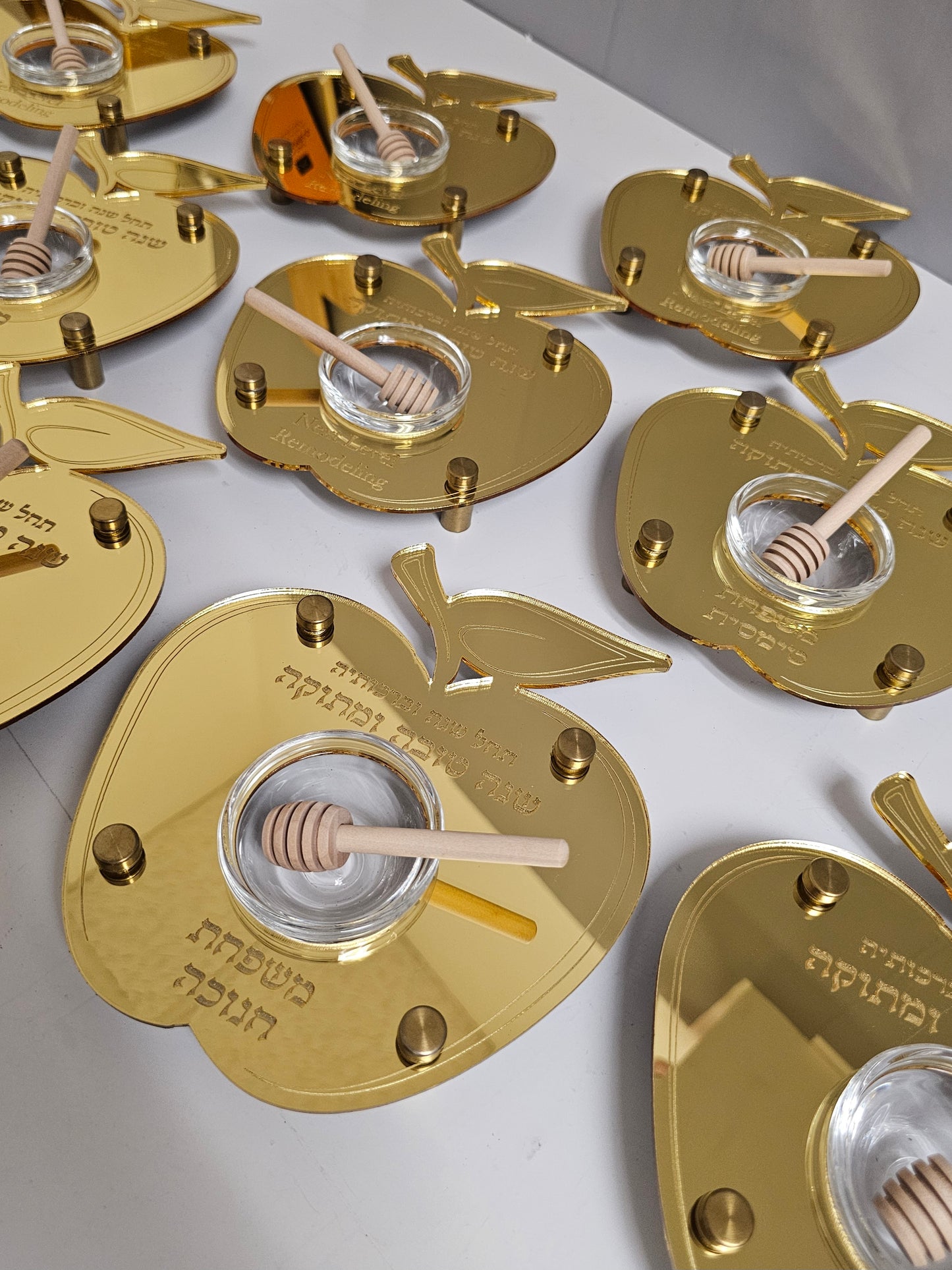 Apple-Shaped Honey Dish with Glass Bowl & Dipper