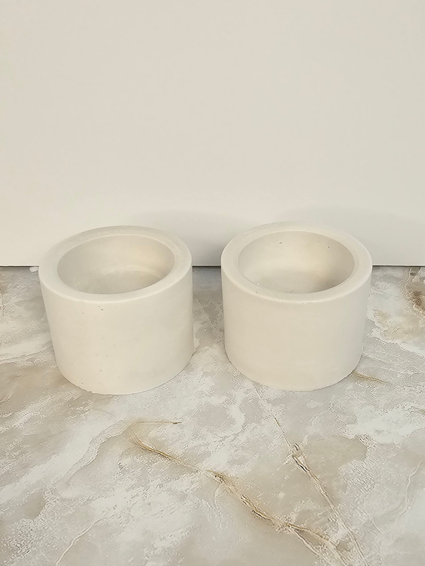 Minimalist Stone-Look Circle Candle Holders